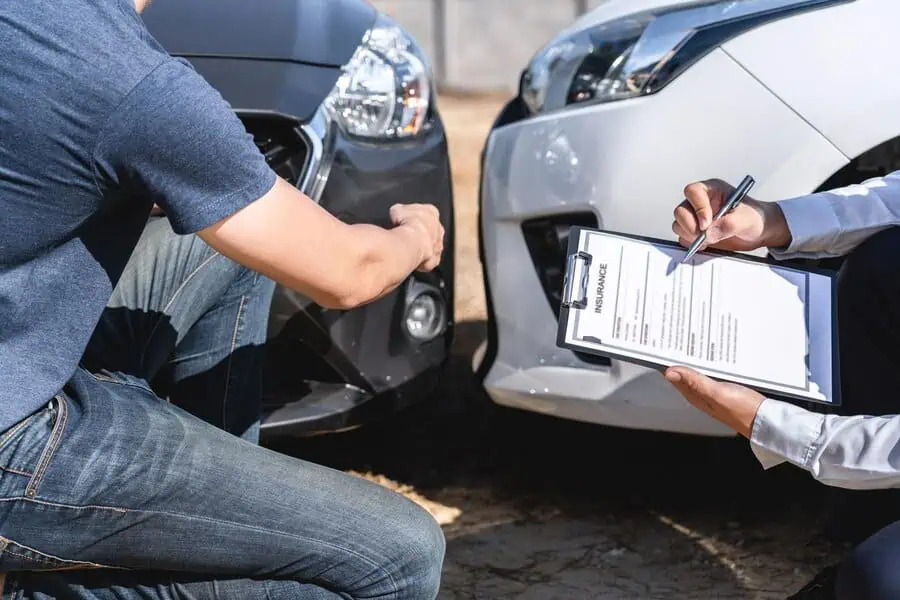 car accident lawyers investigate accident scenes